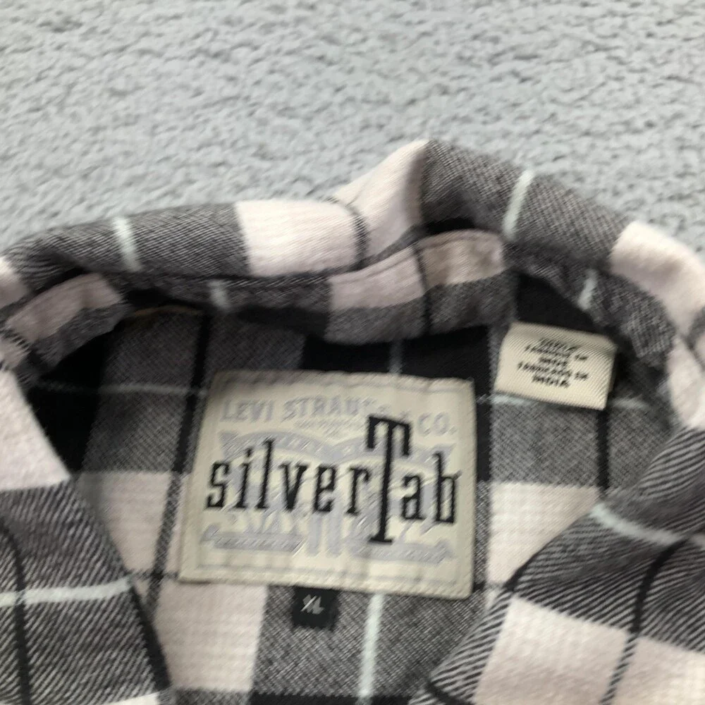 Levis levis silvertab